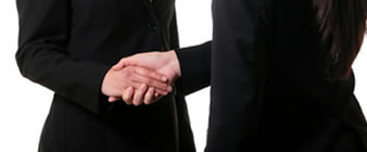 外部の専門家と連携したサービス